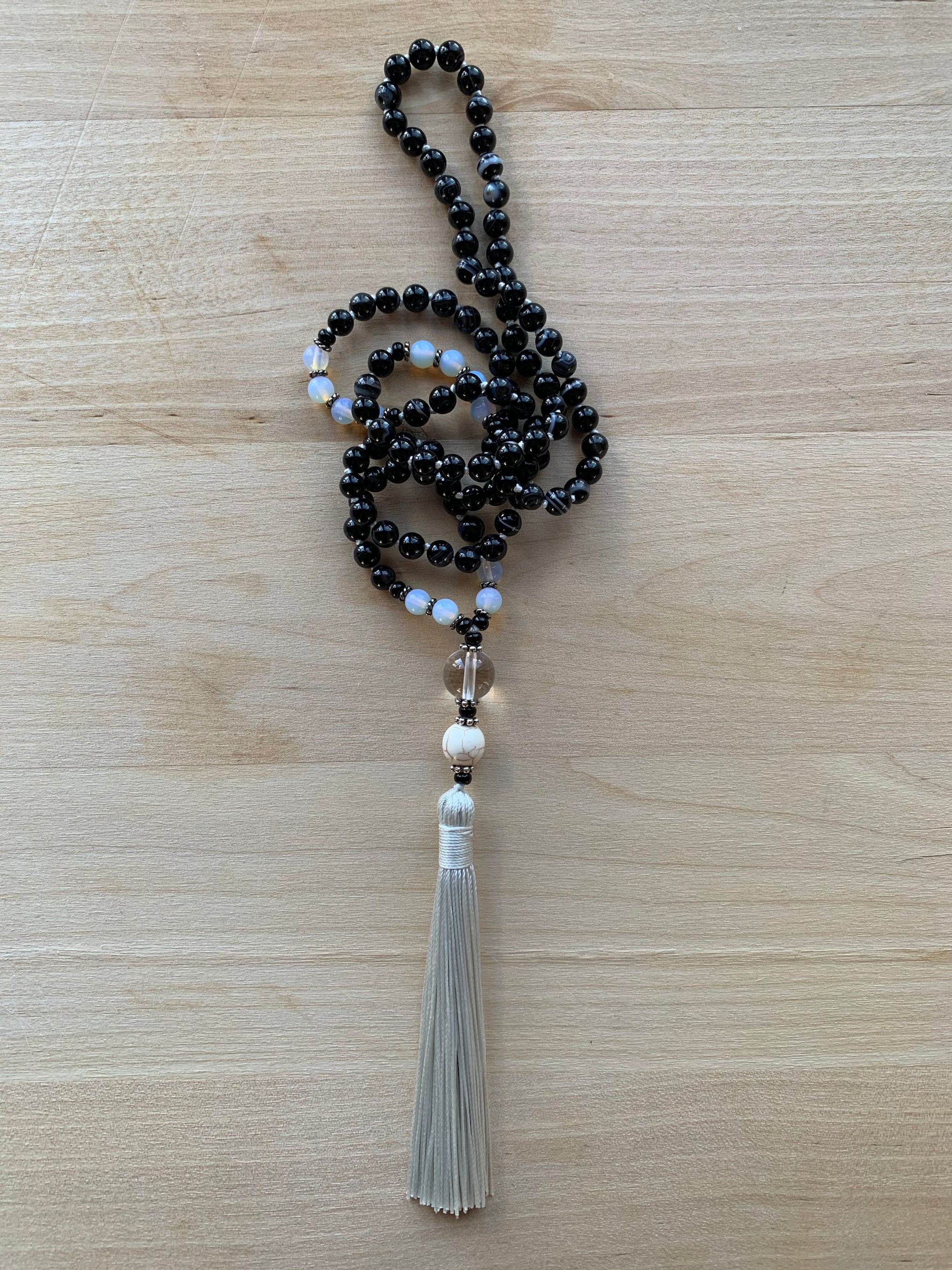 SOCCORO Black Banded Agate gemstone mala necklace for meditation
