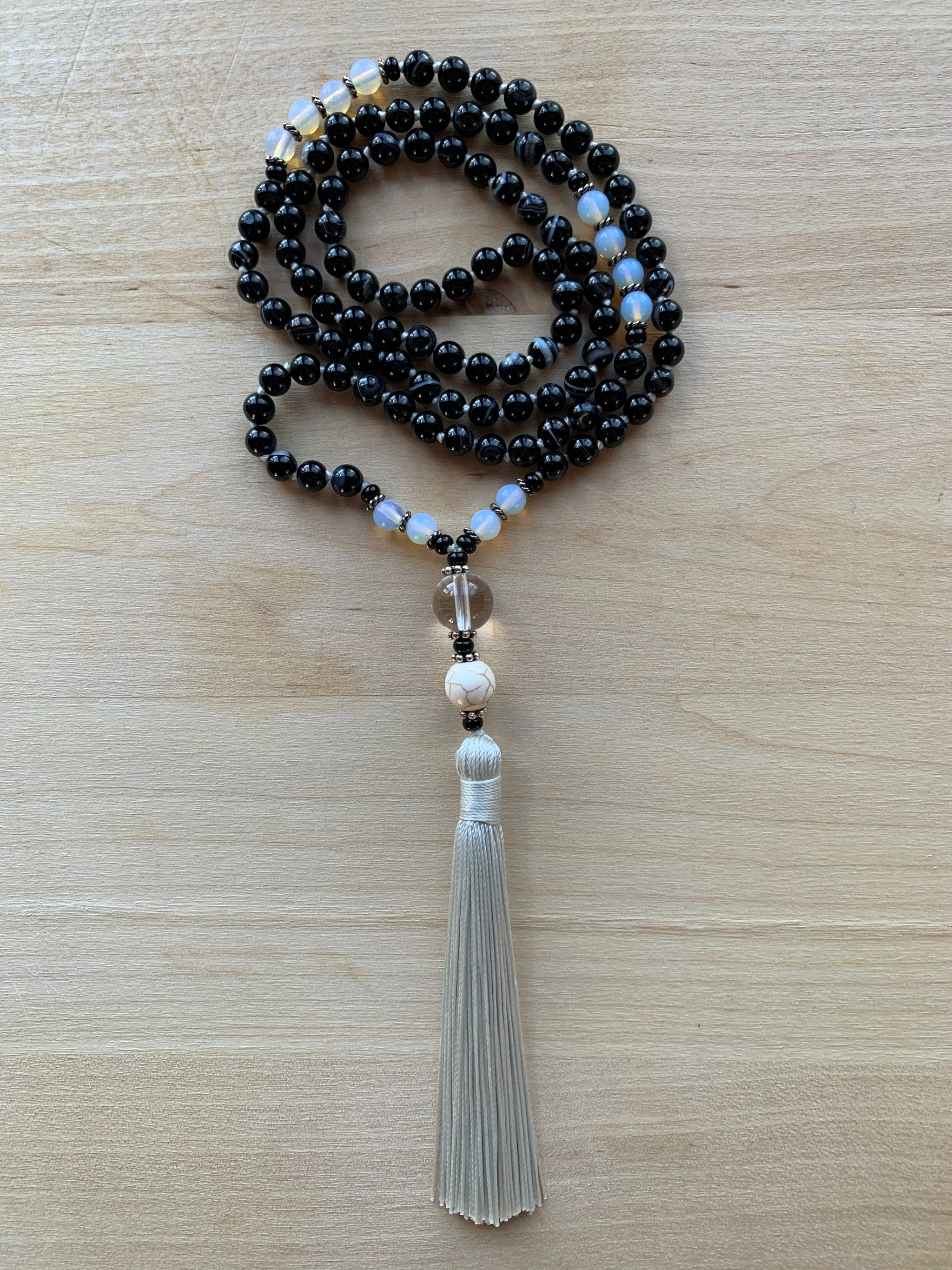 SOCCORO Black Banded Agate gemstone mala necklace for meditation