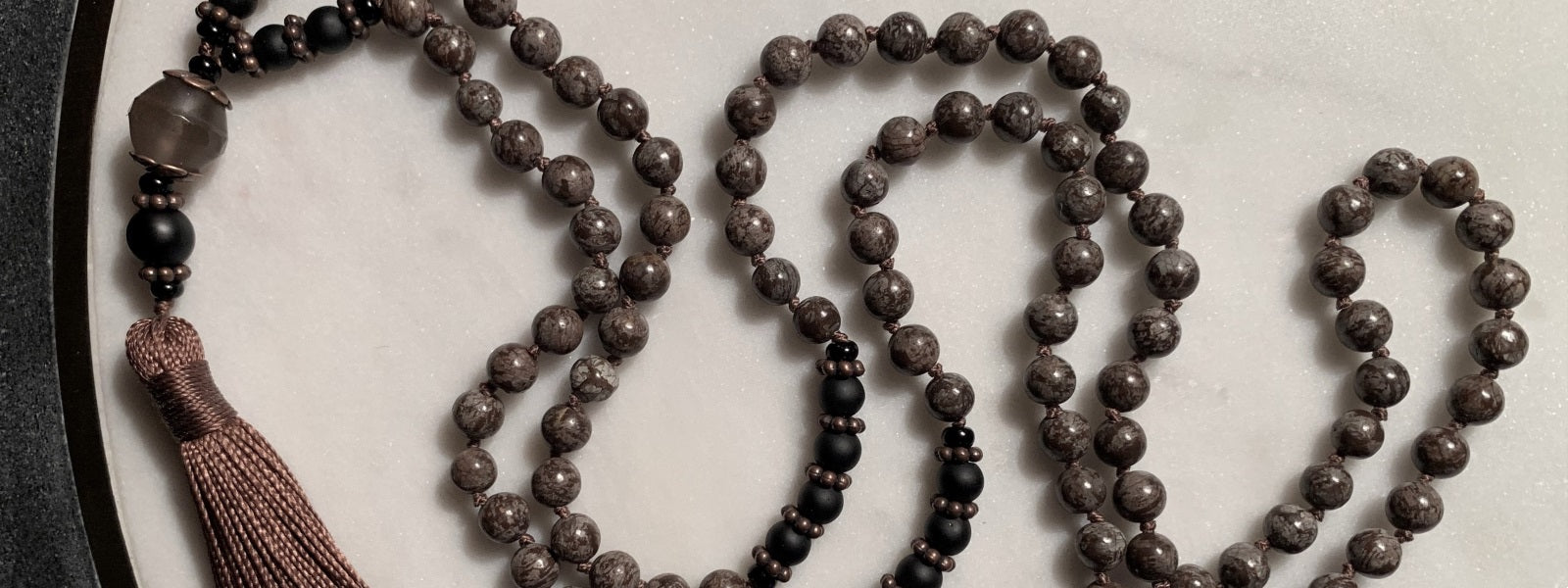 What Type of Mala Beads? Buddhist Mala Material for Mantra